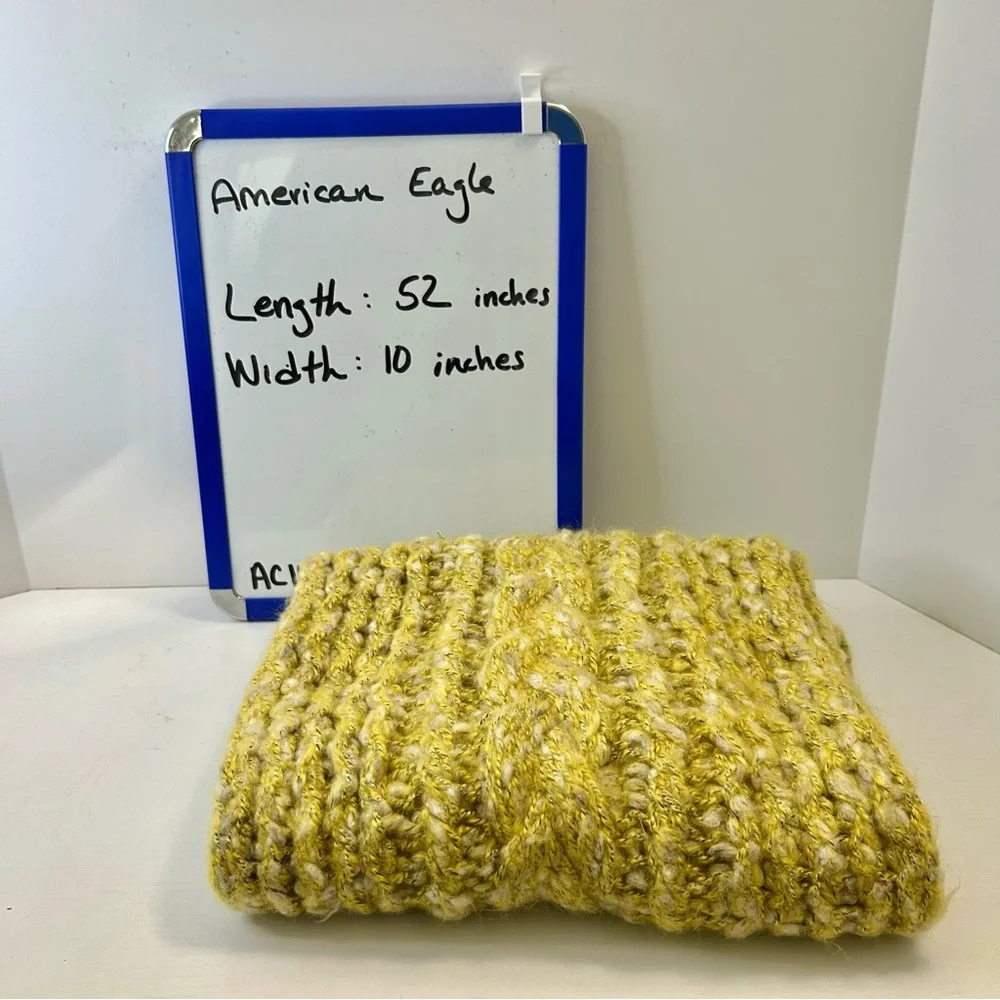 NWT American Eagle Mustard Yellow Speckled Chunky Cable Knit Infinity Scarf